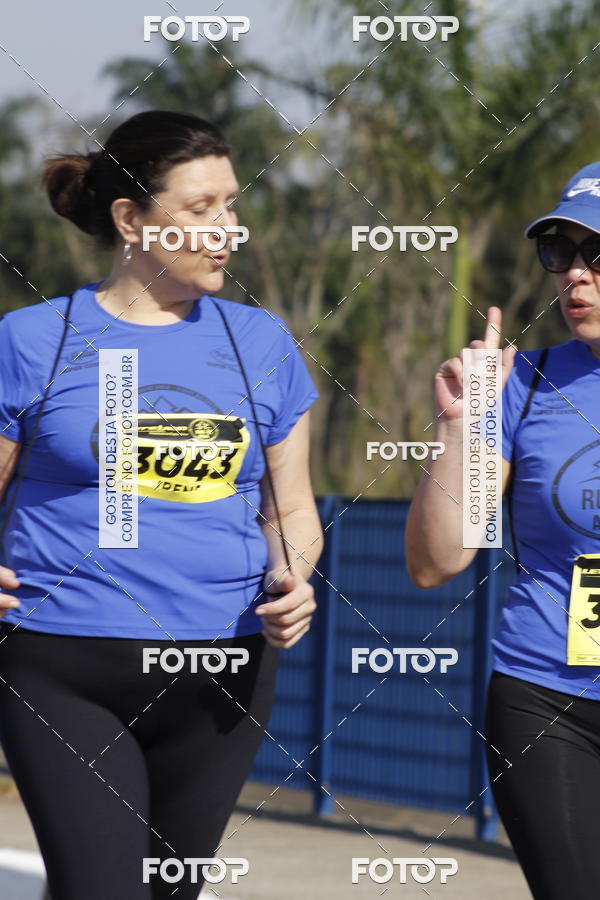 Buy your photos of the eventRun Aruja 2018 on Fotop