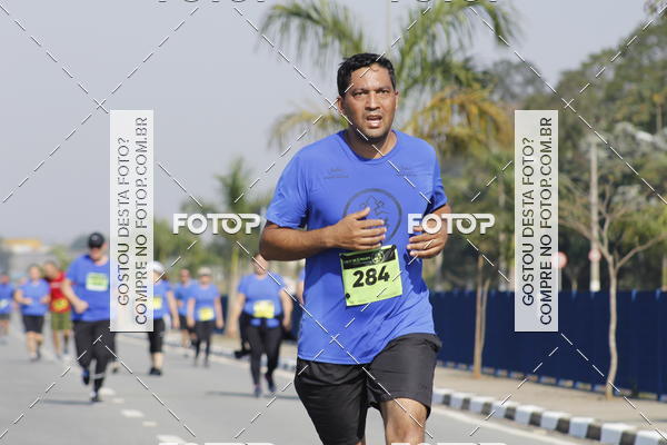 Buy your photos of the eventRun Aruja 2018 on Fotop