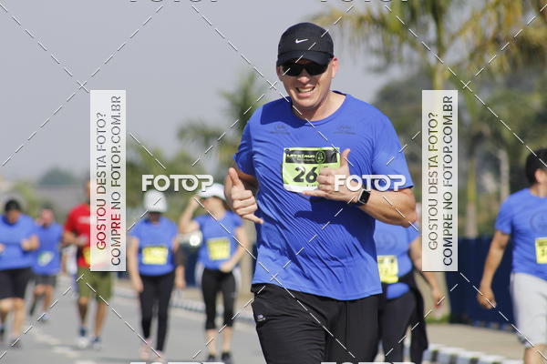 Buy your photos of the eventRun Aruja 2018 on Fotop