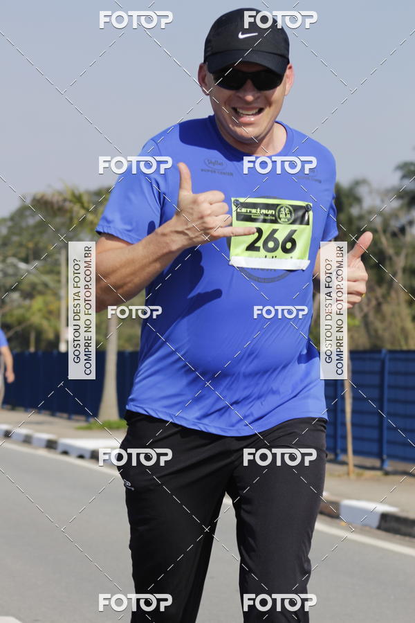 Buy your photos of the eventRun Aruja 2018 on Fotop
