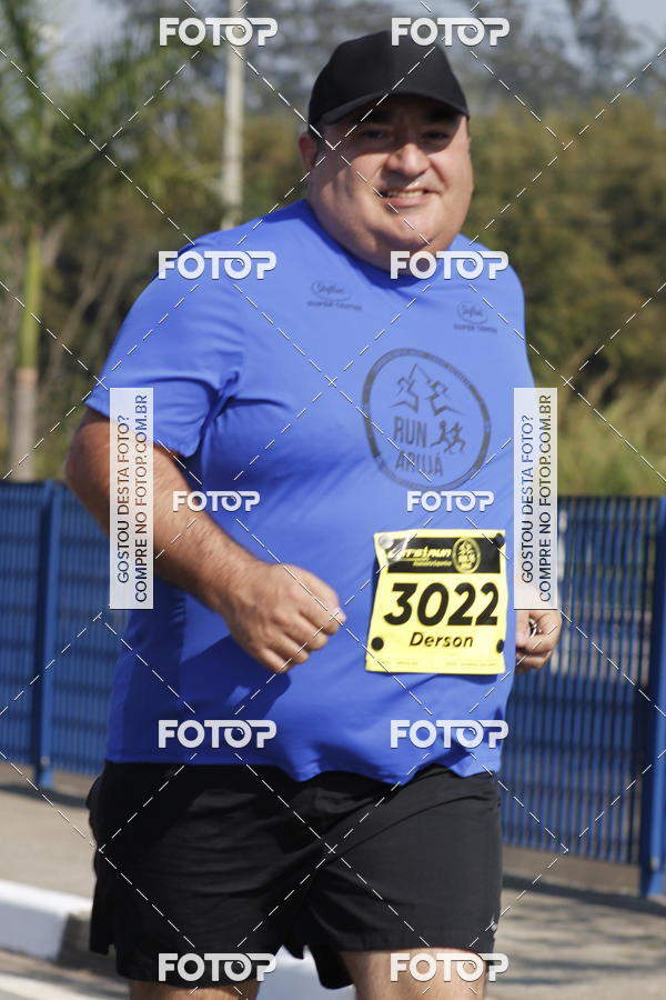 Buy your photos of the eventRun Aruja 2018 on Fotop