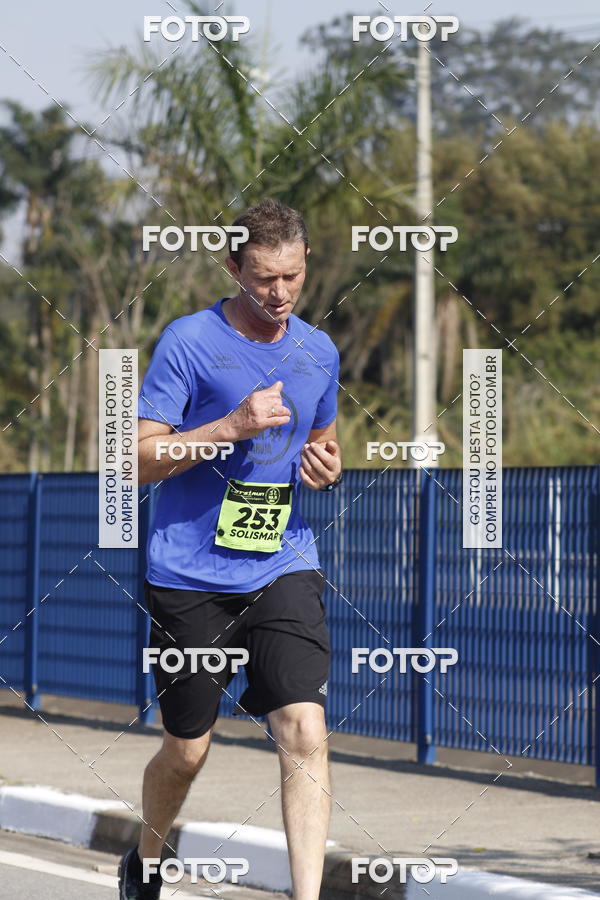 Buy your photos of the eventRun Aruja 2018 on Fotop