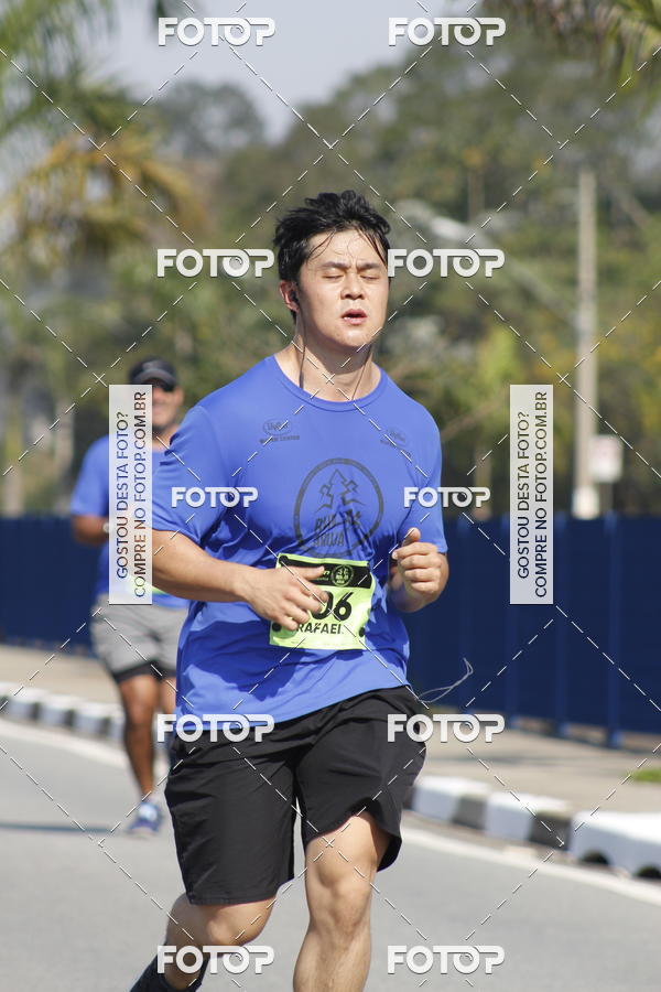 Buy your photos of the eventRun Aruja 2018 on Fotop