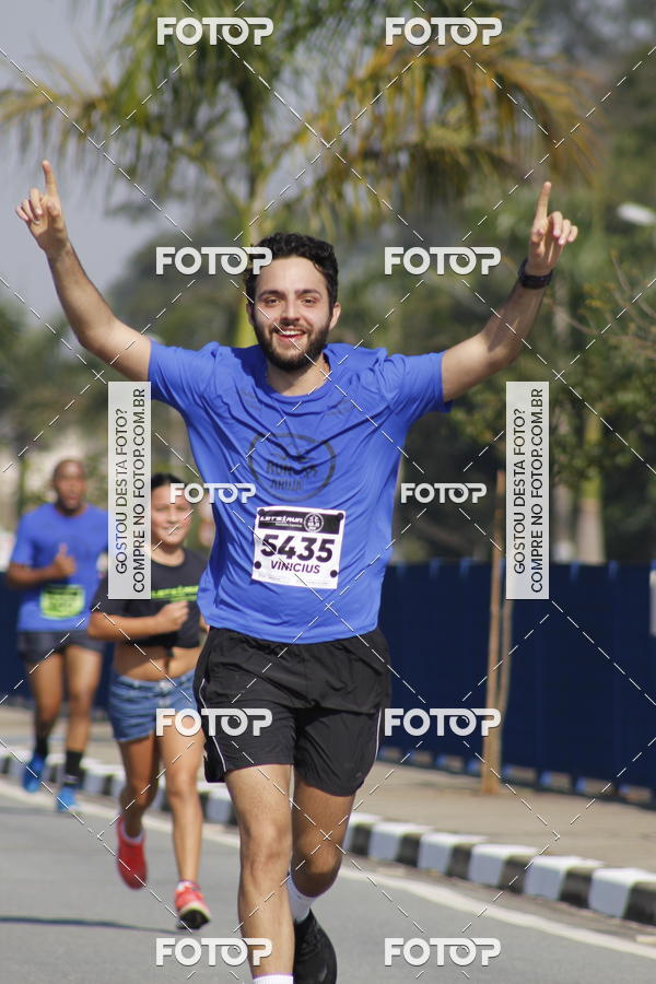 Buy your photos of the eventRun Aruja 2018 on Fotop