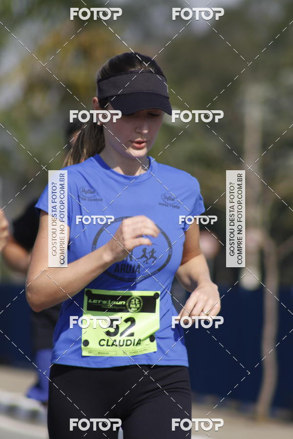 Buy your photos of the eventRun Aruja 2018 on Fotop