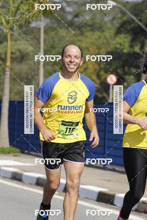 Buy your photos of the eventRun Aruja 2018 on Fotop