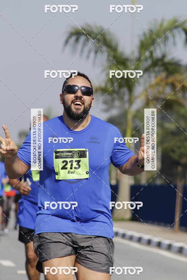 Buy your photos of the eventRun Aruja 2018 on Fotop