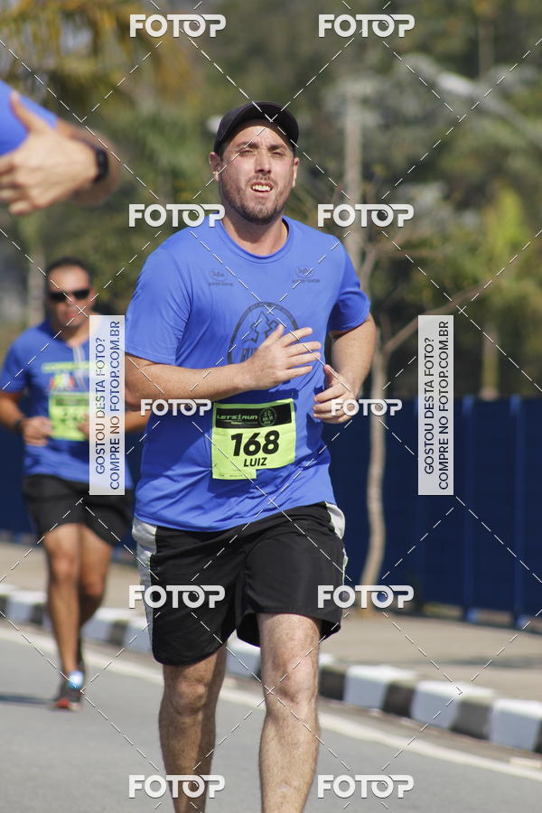 Buy your photos of the eventRun Aruja 2018 on Fotop