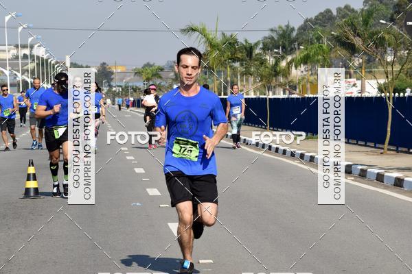 Buy your photos of the eventRun Aruja 2018 on Fotop