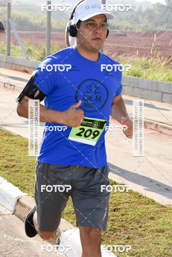 Buy your photos of the eventRun Aruja 2018 on Fotop