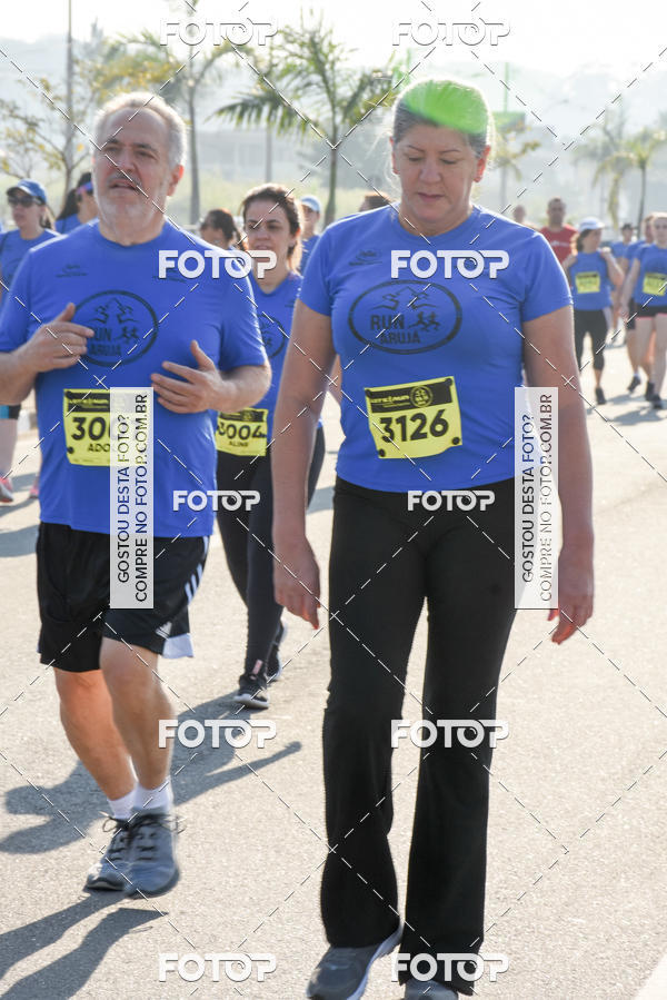 Buy your photos of the eventRun Aruja 2018 on Fotop