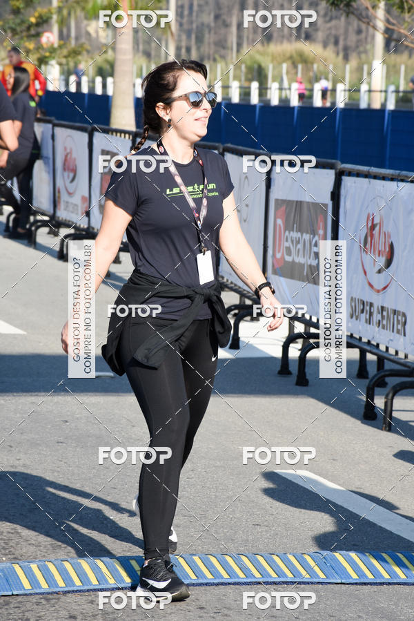 Buy your photos of the eventRun Aruja 2018 on Fotop