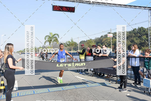 Buy your photos of the eventRun Aruja 2018 on Fotop