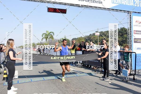 Buy your photos of the eventRun Aruja 2018 on Fotop