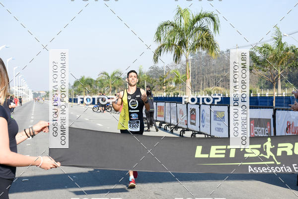 Buy your photos of the eventRun Aruja 2018 on Fotop