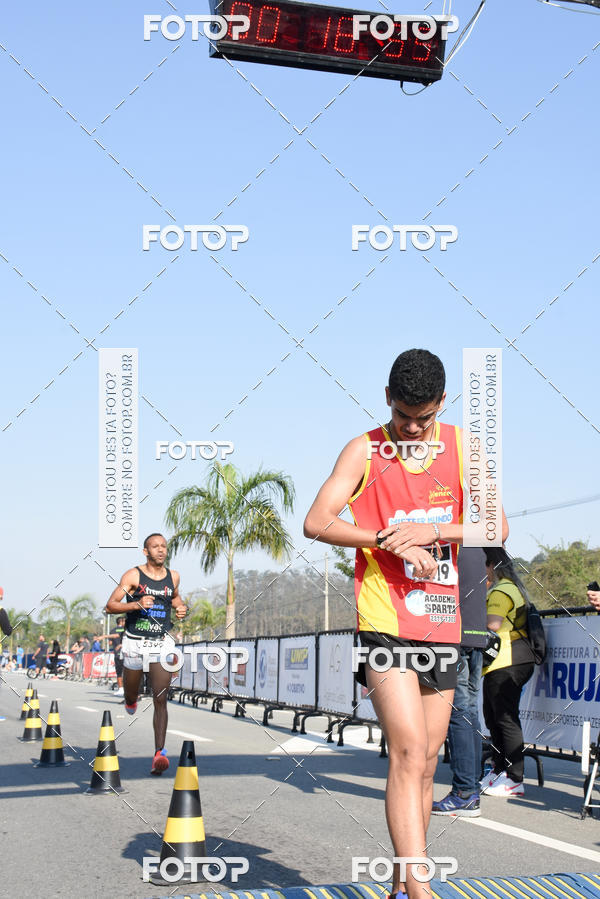 Buy your photos of the eventRun Aruja 2018 on Fotop