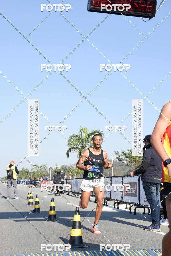 Buy your photos of the eventRun Aruja 2018 on Fotop