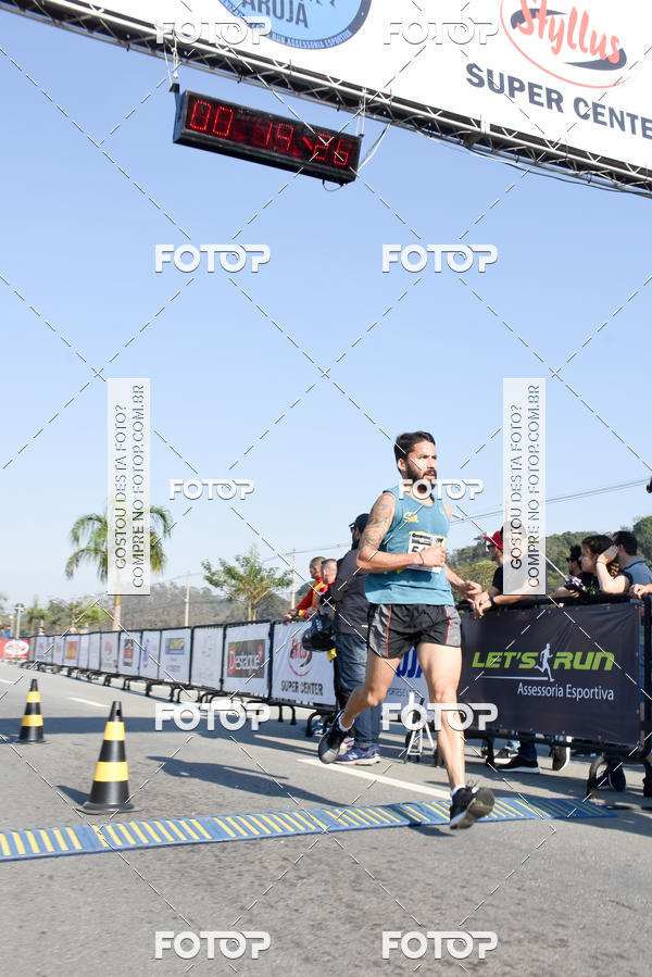 Buy your photos of the eventRun Aruja 2018 on Fotop