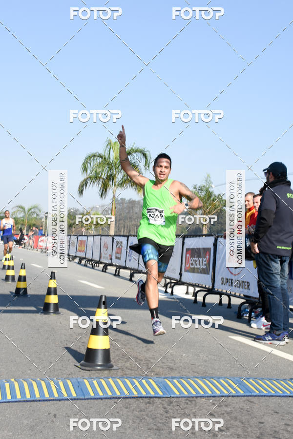 Buy your photos of the eventRun Aruja 2018 on Fotop