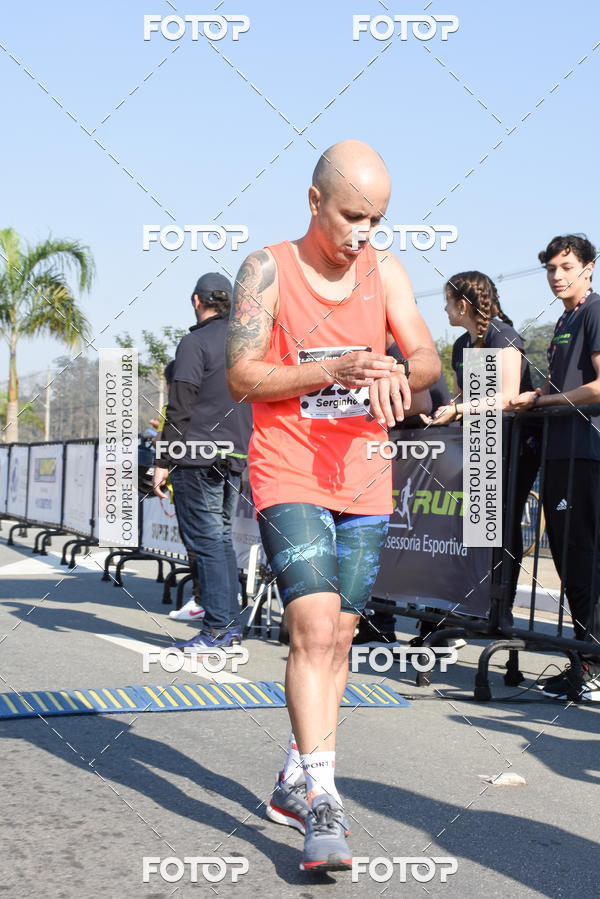 Buy your photos of the eventRun Aruja 2018 on Fotop