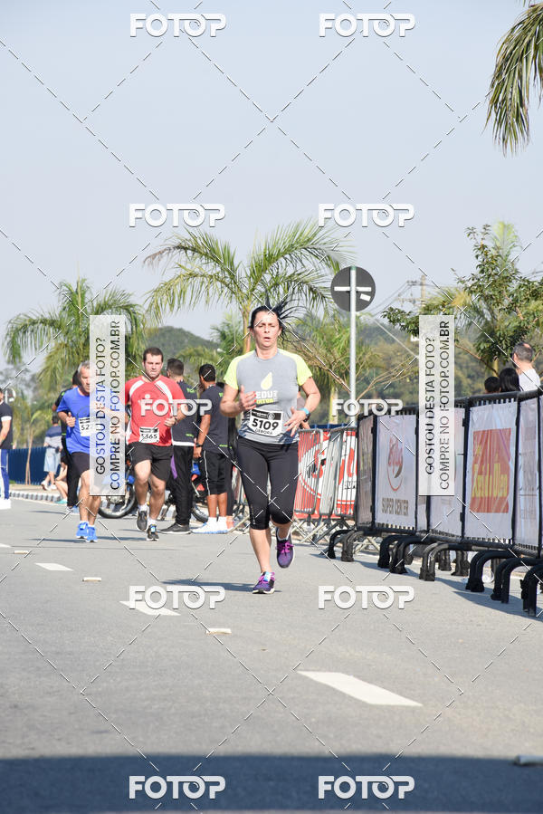 Buy your photos of the eventRun Aruja 2018 on Fotop