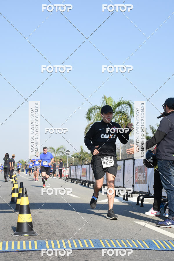 Buy your photos of the eventRun Aruja 2018 on Fotop