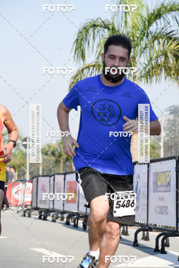 Buy your photos of the eventRun Aruja 2018 on Fotop