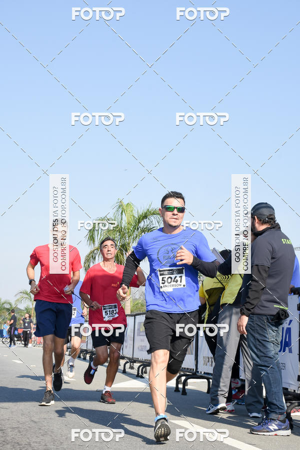 Buy your photos of the eventRun Aruja 2018 on Fotop