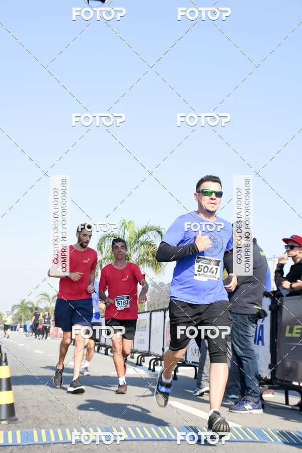 Buy your photos of the eventRun Aruja 2018 on Fotop