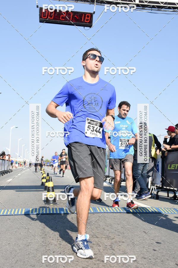 Buy your photos of the eventRun Aruja 2018 on Fotop