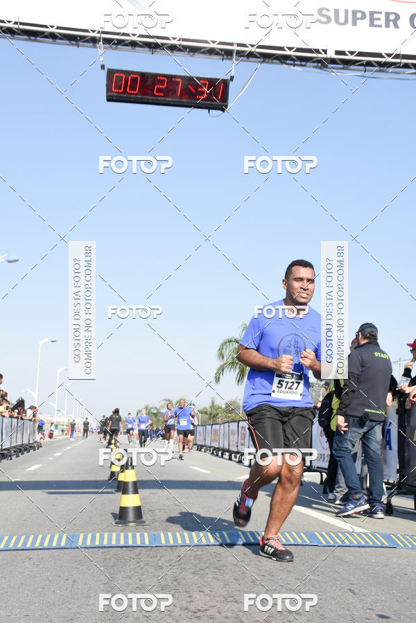 Buy your photos of the eventRun Aruja 2018 on Fotop