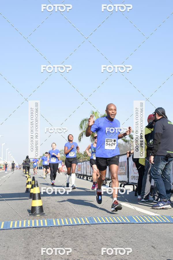 Buy your photos of the eventRun Aruja 2018 on Fotop