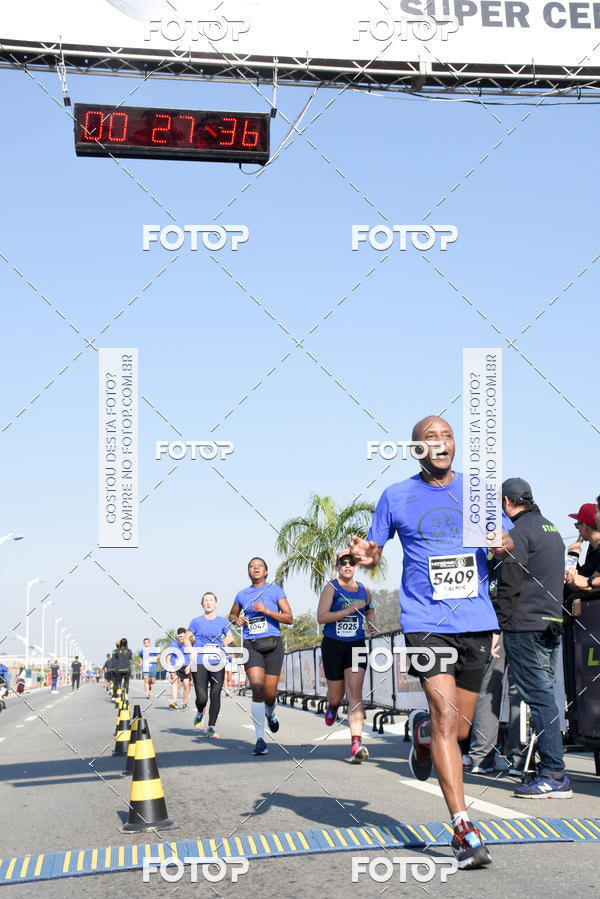 Buy your photos of the eventRun Aruja 2018 on Fotop