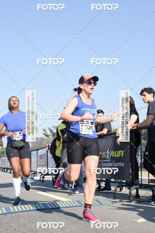 Buy your photos of the eventRun Aruja 2018 on Fotop