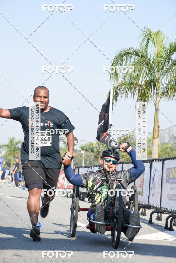 Buy your photos of the eventRun Aruja 2018 on Fotop