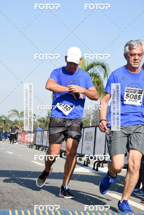 Buy your photos of the eventRun Aruja 2018 on Fotop