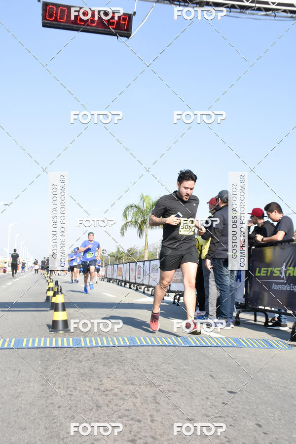 Buy your photos of the eventRun Aruja 2018 on Fotop