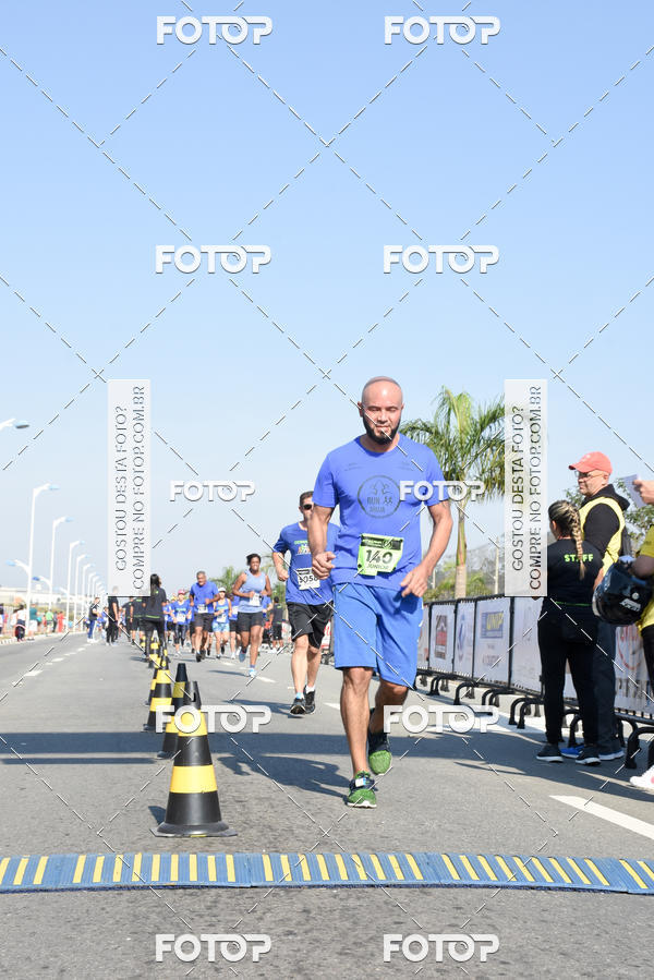 Buy your photos of the eventRun Aruja 2018 on Fotop