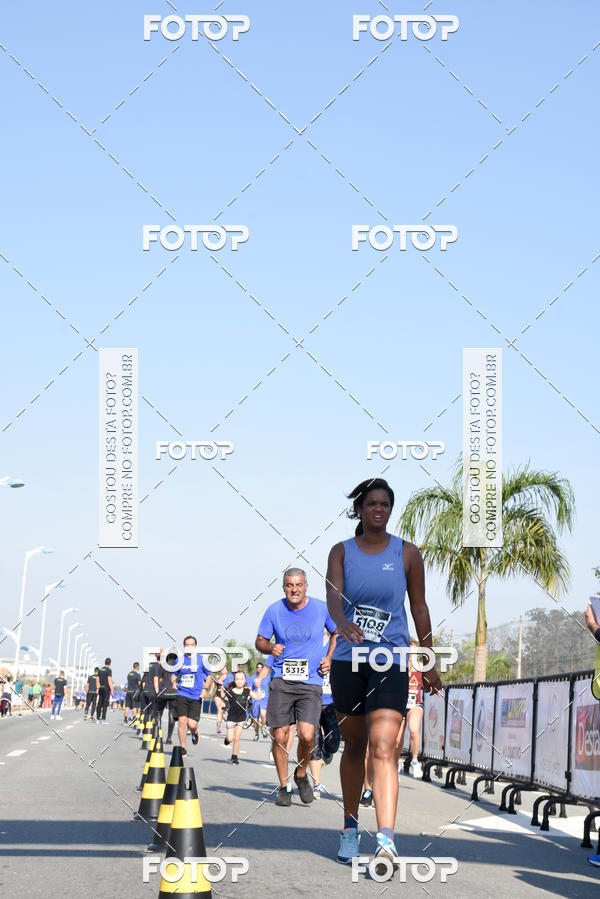 Buy your photos of the eventRun Aruja 2018 on Fotop