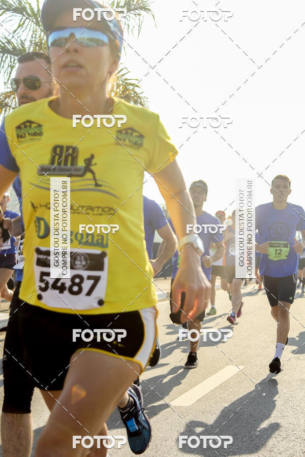 Buy your photos of the eventRun Aruja 2018 on Fotop