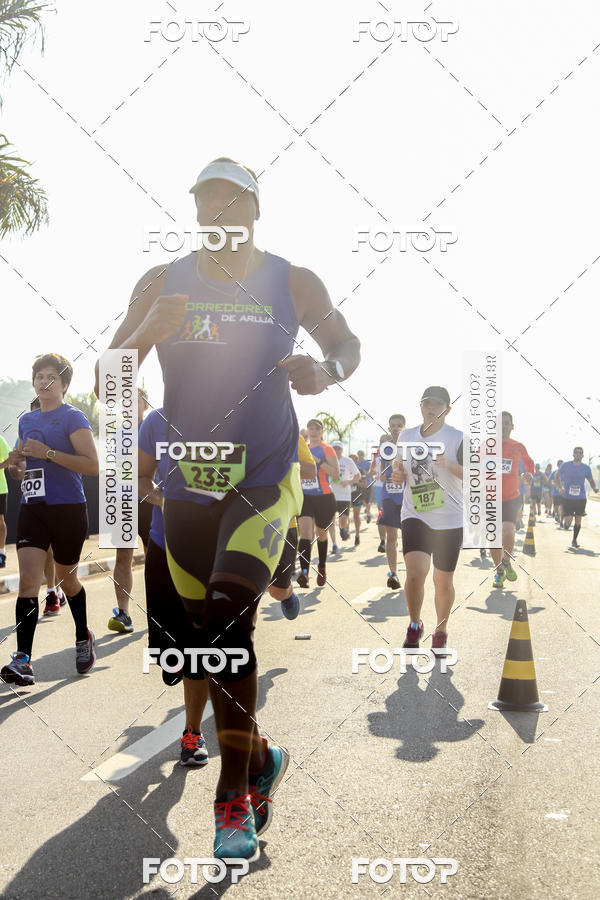 Buy your photos of the eventRun Aruja 2018 on Fotop