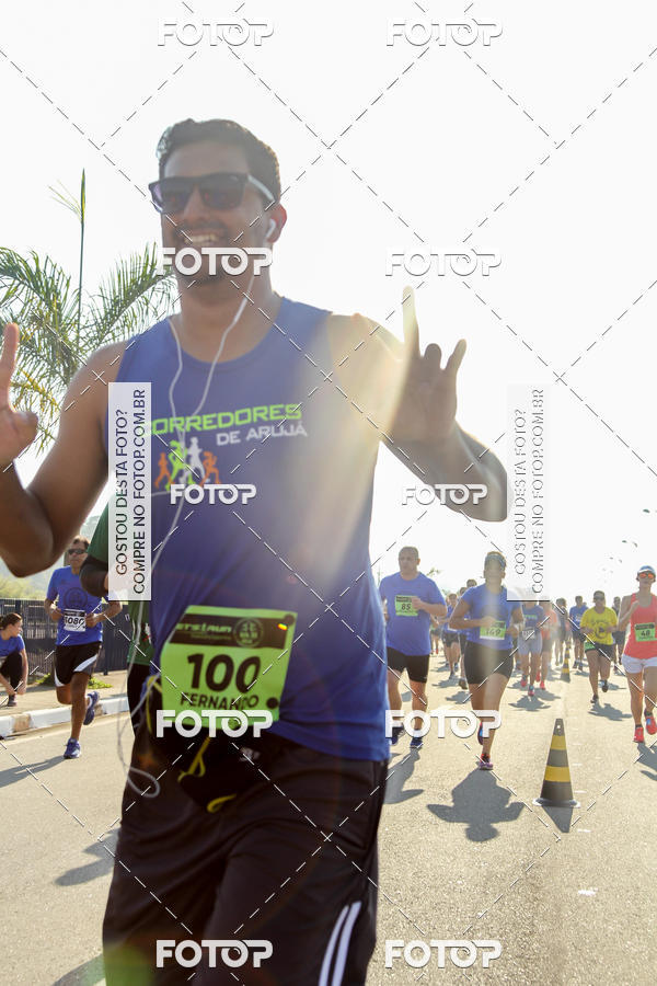 Buy your photos of the eventRun Aruja 2018 on Fotop
