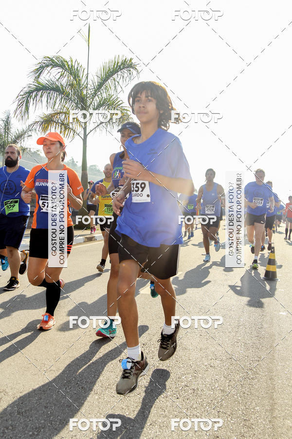 Buy your photos of the eventRun Aruja 2018 on Fotop