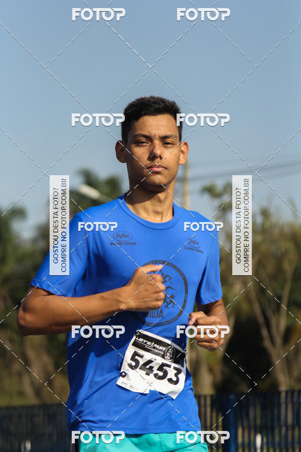 Buy your photos of the eventRun Aruja 2018 on Fotop