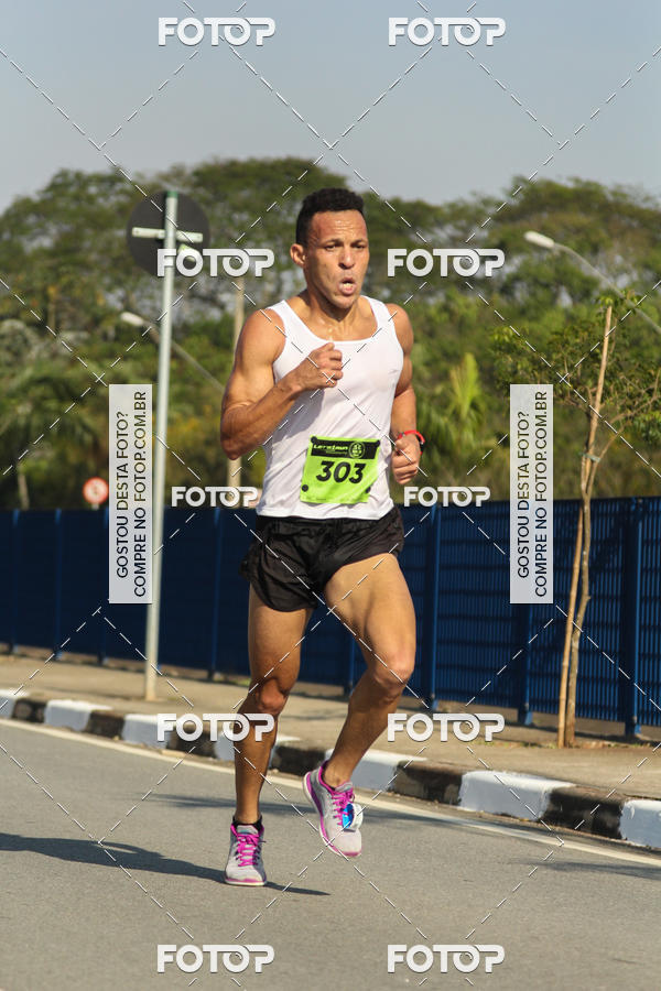 Buy your photos of the eventRun Aruja 2018 on Fotop