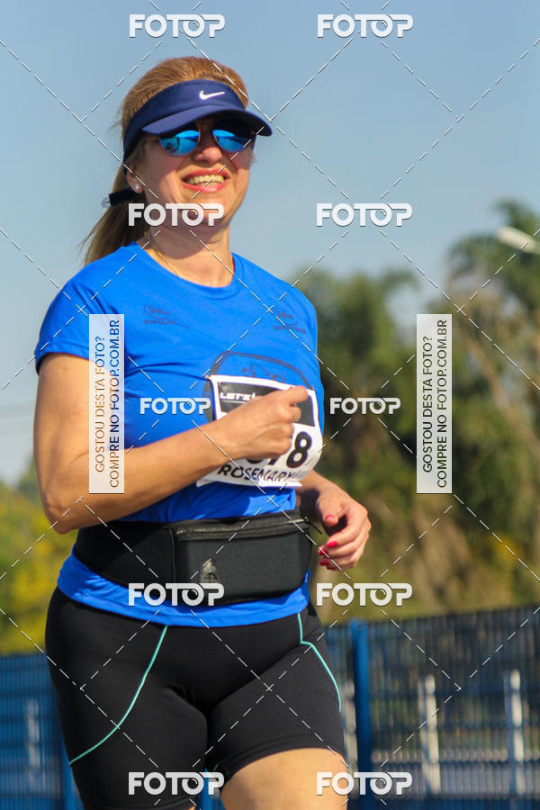 Buy your photos of the eventRun Aruja 2018 on Fotop