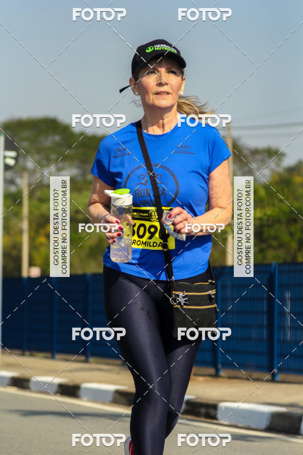 Buy your photos of the eventRun Aruja 2018 on Fotop