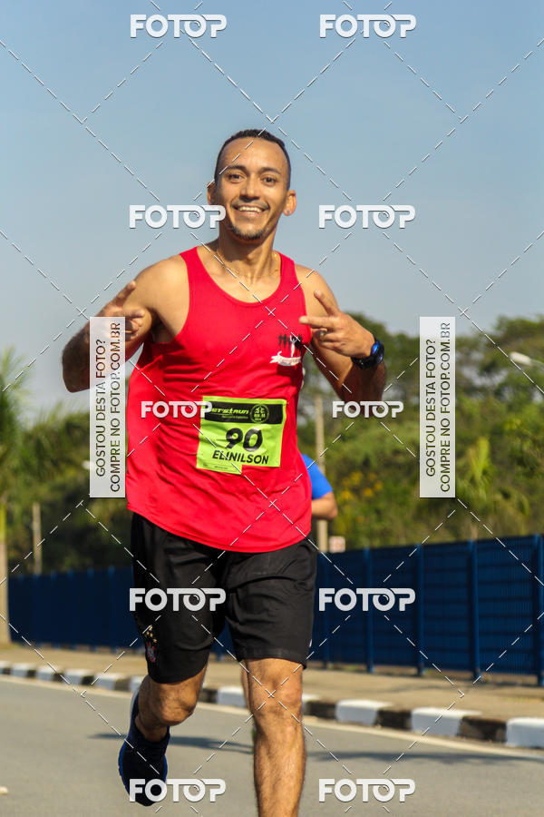 Buy your photos of the eventRun Aruja 2018 on Fotop