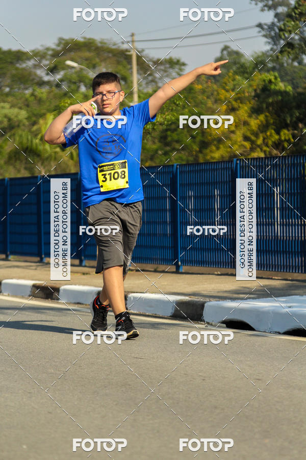 Buy your photos of the eventRun Aruja 2018 on Fotop