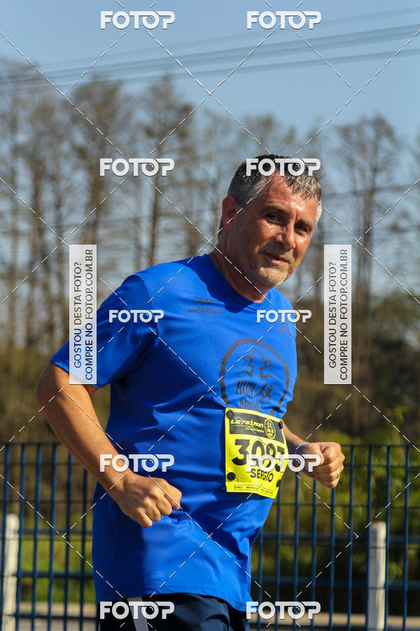 Buy your photos of the eventRun Aruja 2018 on Fotop